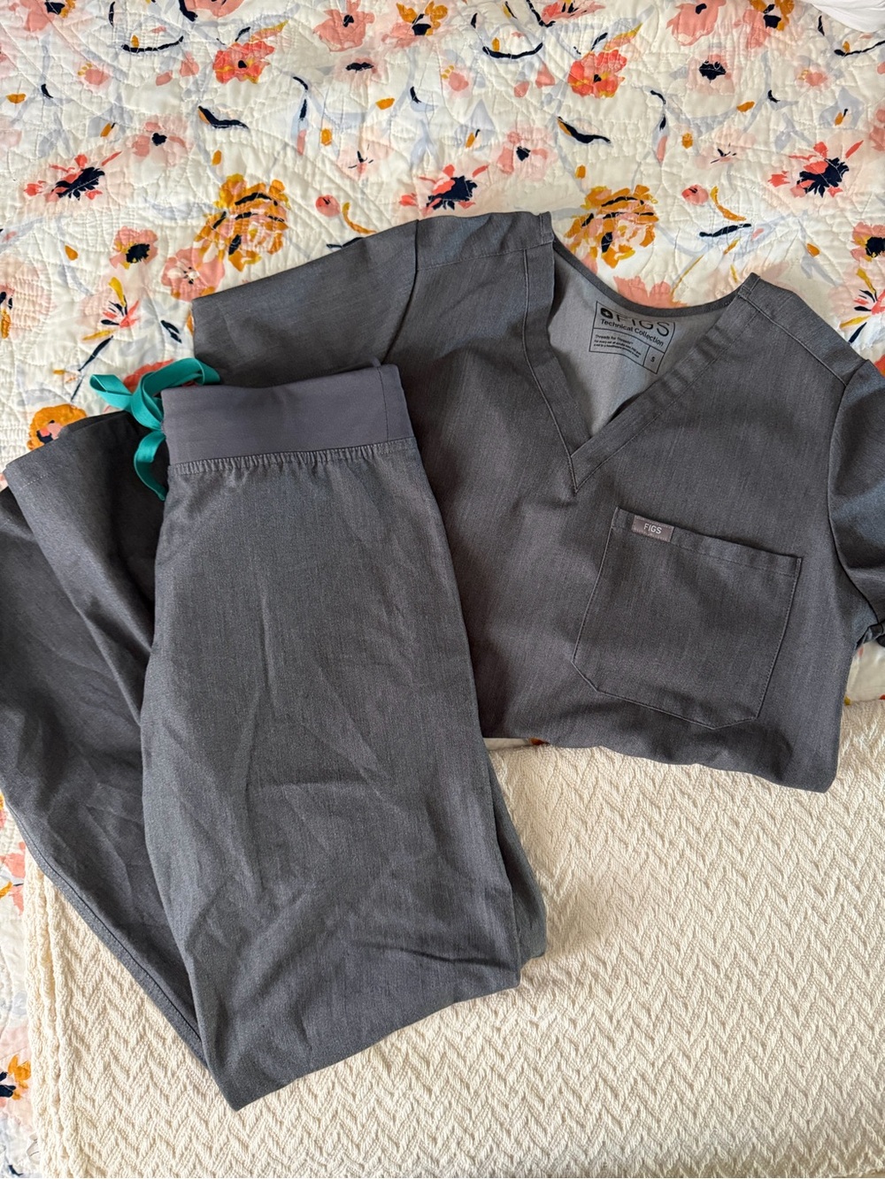 Gray figs Scrub Set - V-Neck Top & Drawstring Pants
